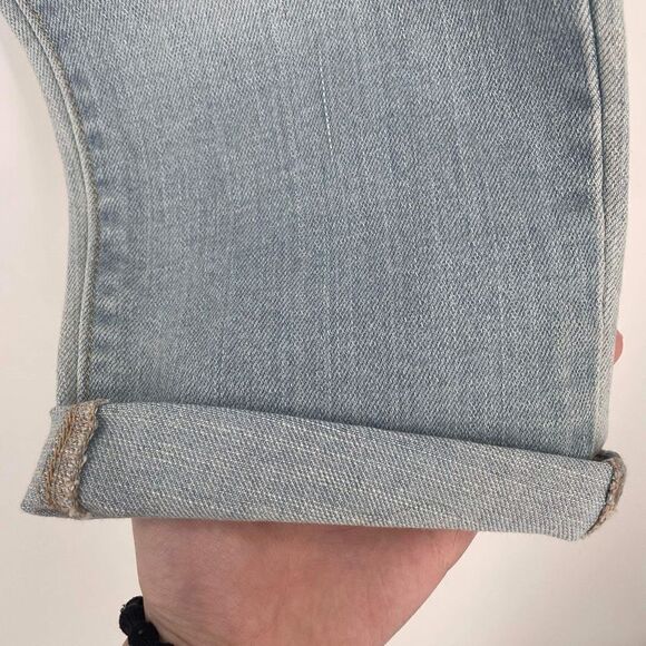 NWT old navy vintage lightwash the boyfriend jeans size 2 short distressed - Picture 5 of 15